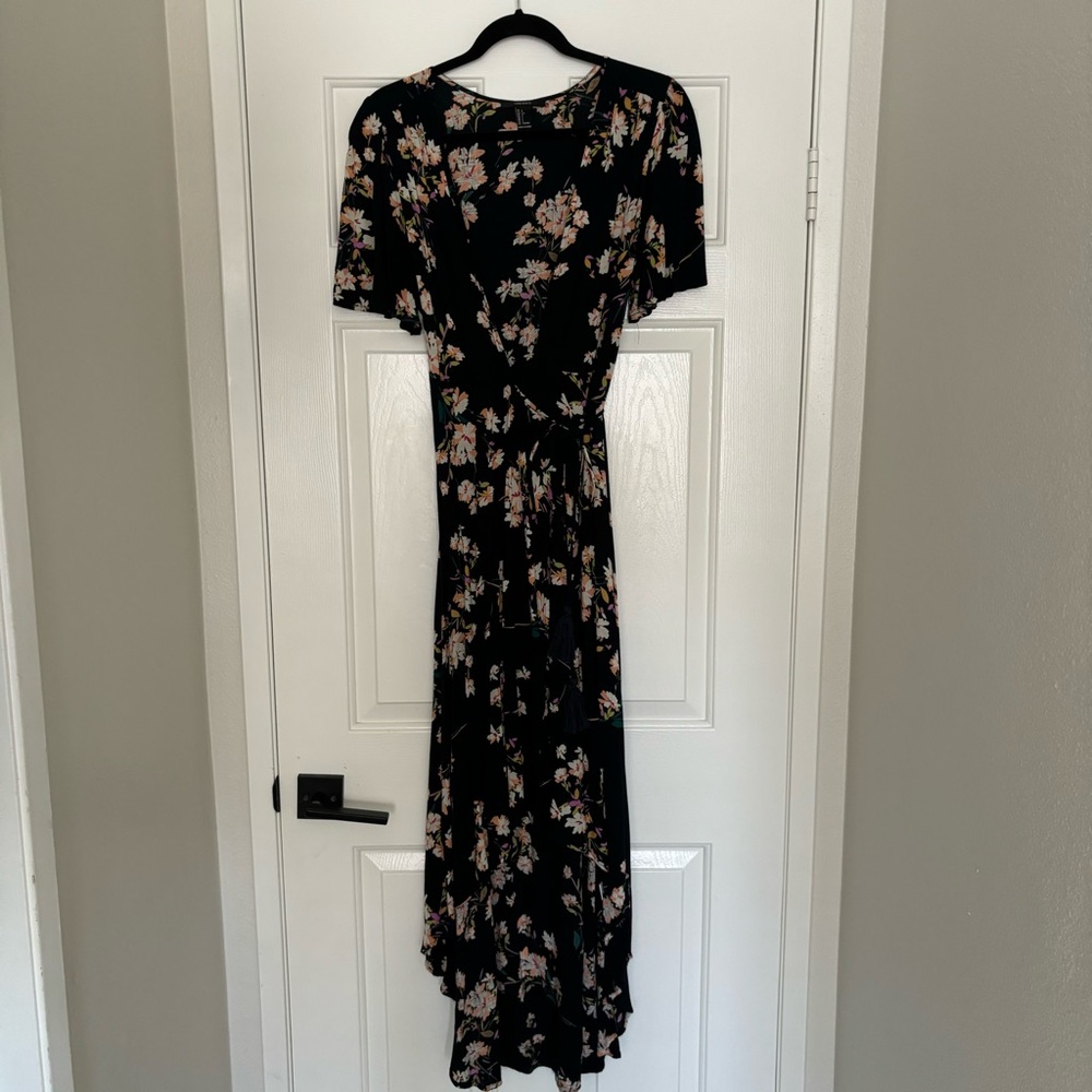Forever 21 High-Low Floral Maxi Dress